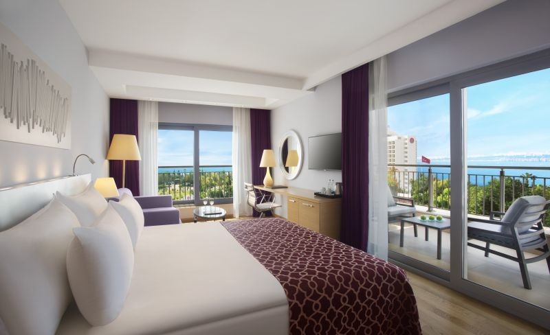 v-casual suite sea view with balcony