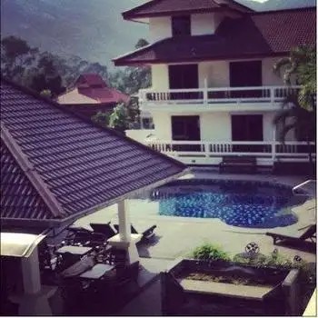 TROPICAL PALM RESORT & SPA