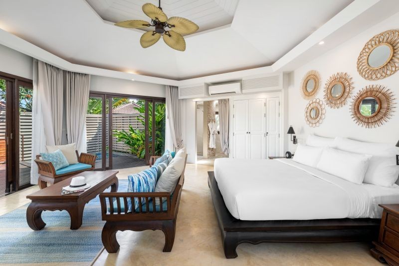 pool villa