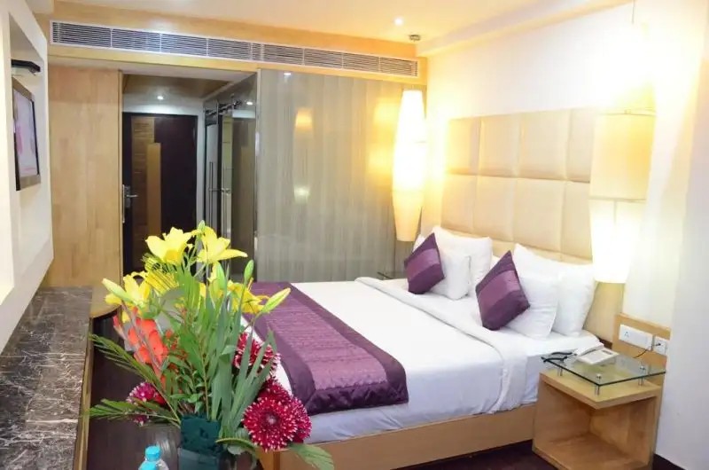 AIRPORT HOTEL GRAND