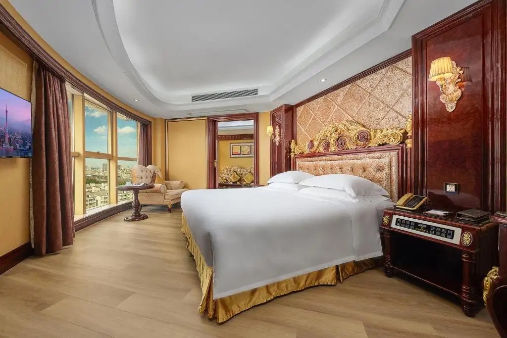 YUEDA FINANCIAL CITY INTERNATIONAL HOTEL