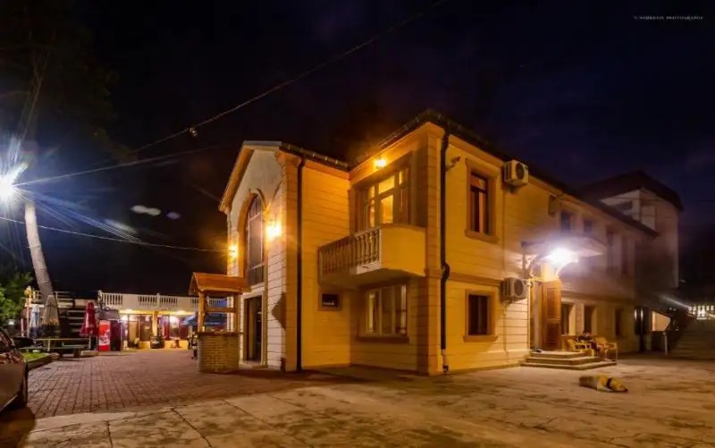 SEASIDE HOTEL