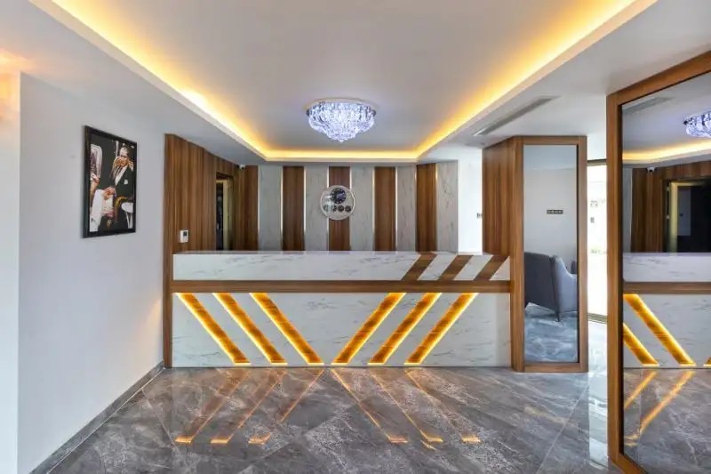 THELUNA SUITE HOTEL