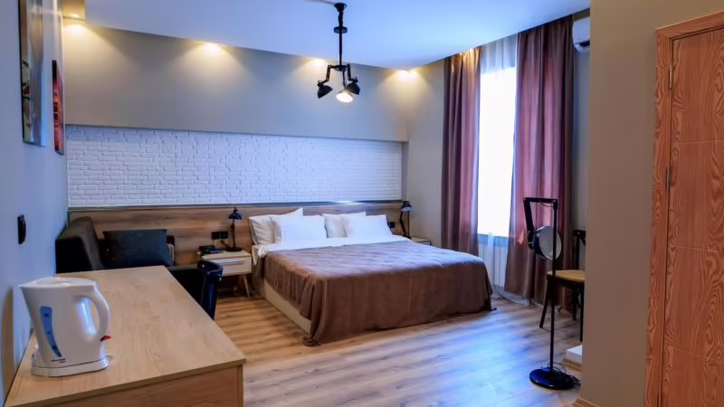 GEORGIAN HOLIDAY HOTEL