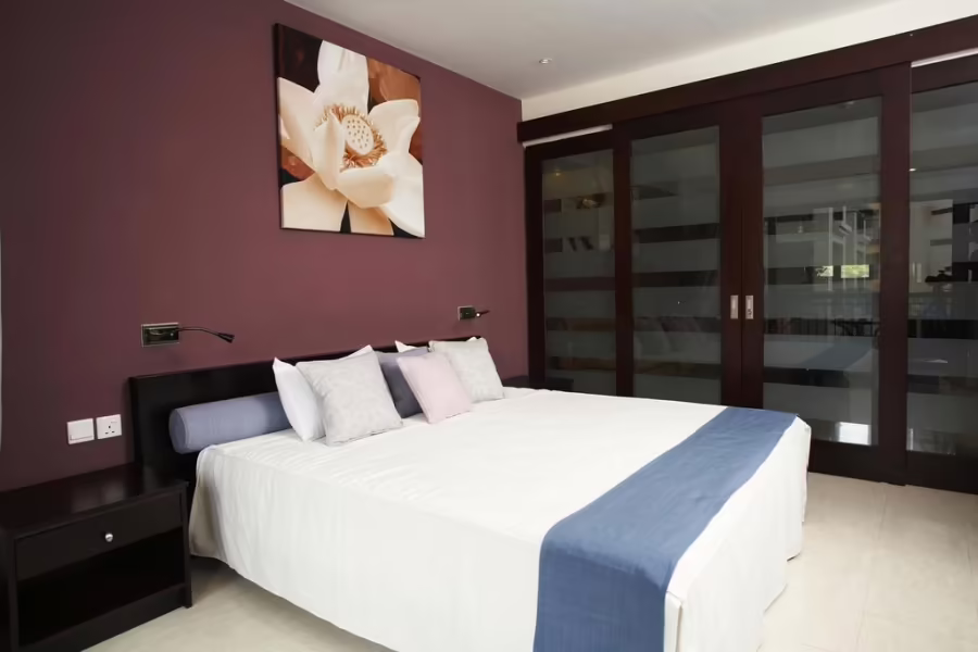 GRAND BAY SUITES