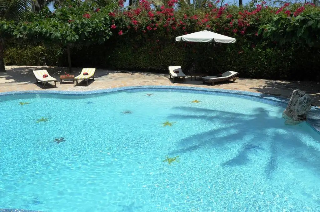 SAMAKI LODGE