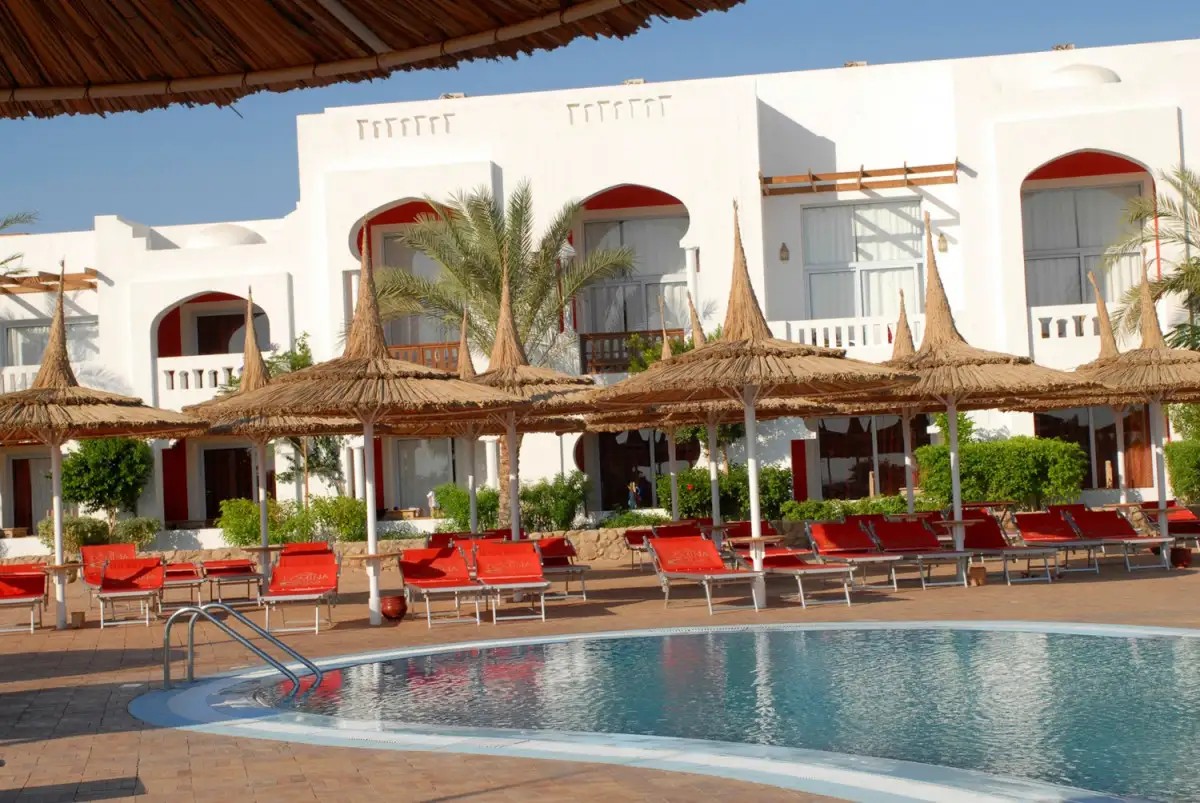 DOMINA CORAL BAY HAREM JUNIOR SUITE