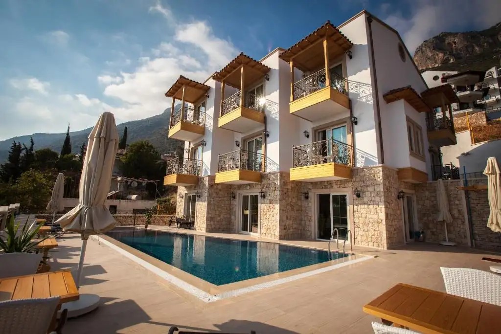 AYSIMA HOTEL