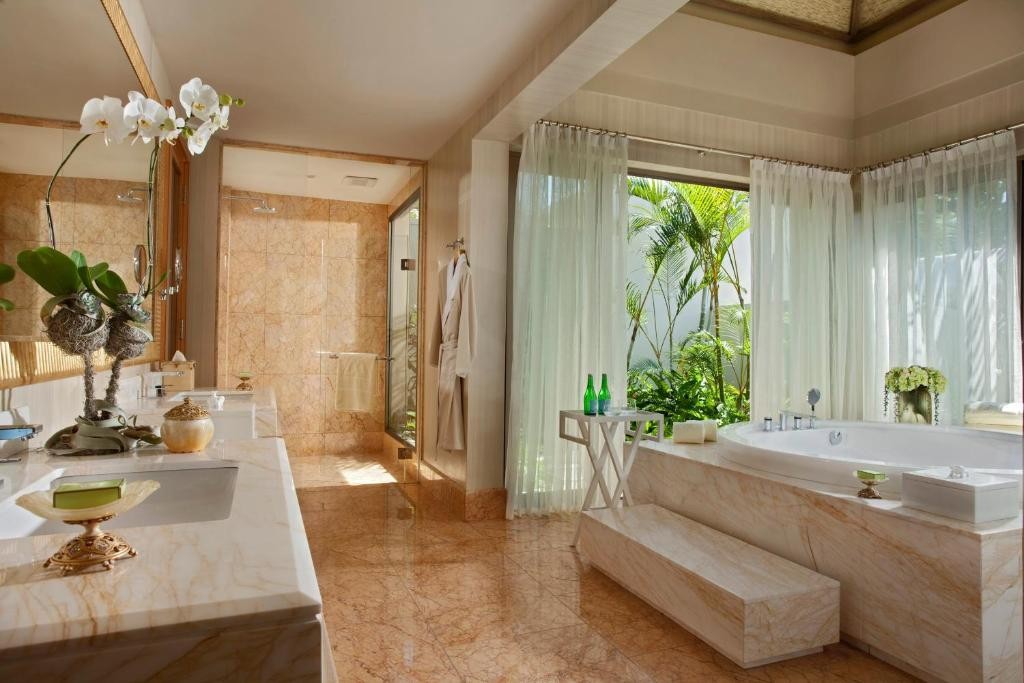 MULIA VILLAS