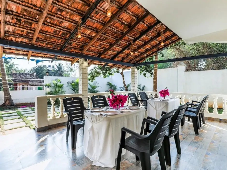 BAGA BEACH HOTEL
