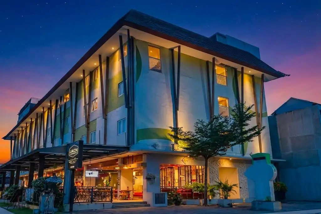 PALETTE HOTEL LEGIAN (EX. ZEST)