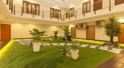 VIEN DONG HOTEL