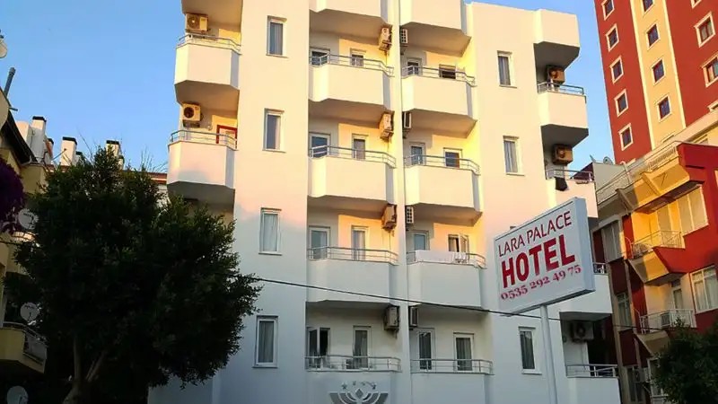 LARA PALACE HOTEL