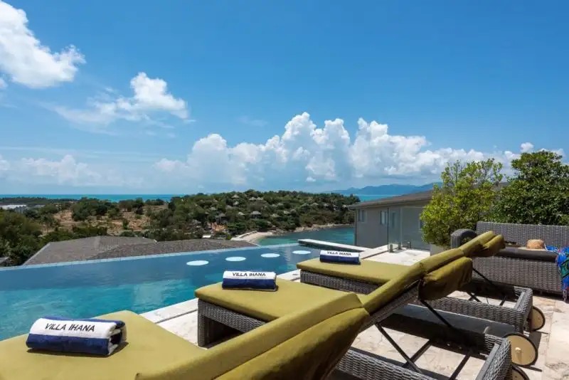 4 BED SEA SUNSET VIEWS & 2 MINUTE WALK TO BEACH