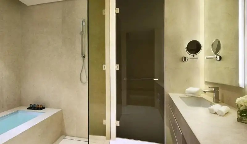 LA VILLE HOTEL & SUITES CITY WALK DUBAI AUTOGRAPH COLLECTION