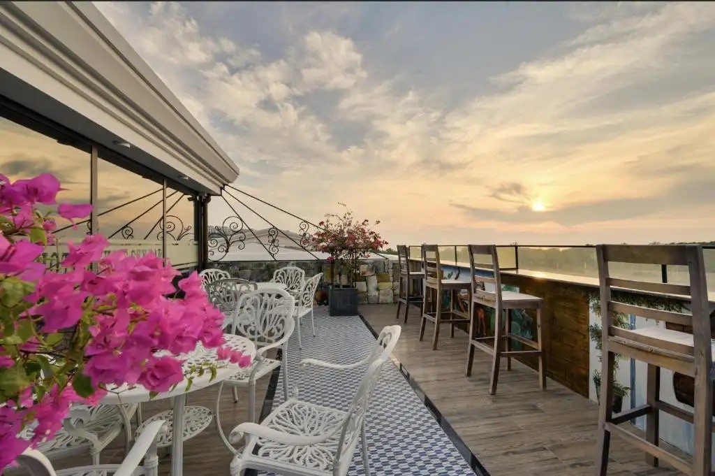 HARRY PHU QUOC HOTEL