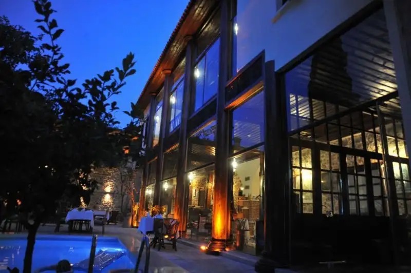 VILLA PERLA HOTEL