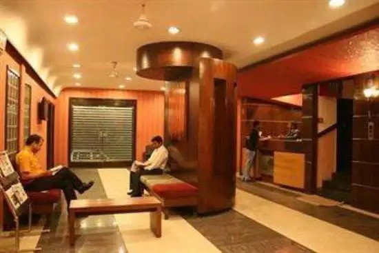 GRAND PEEPAL