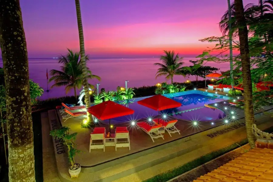 BONDALEM BEACH CLUB