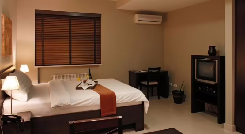 MEG HOTEL