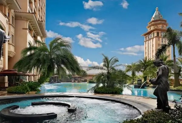 CHATEAU STAR RIVER