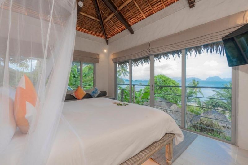 seaview plunge pool deluxe studio