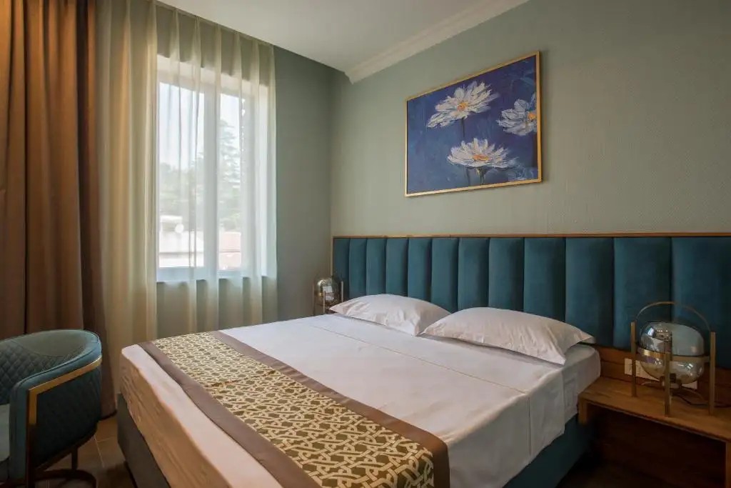 GRAND OPERA HOTEL