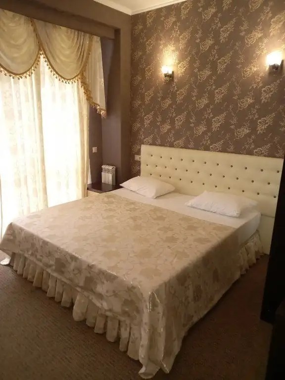 ЗОЛОТАЯ ИМПЕРИЯ