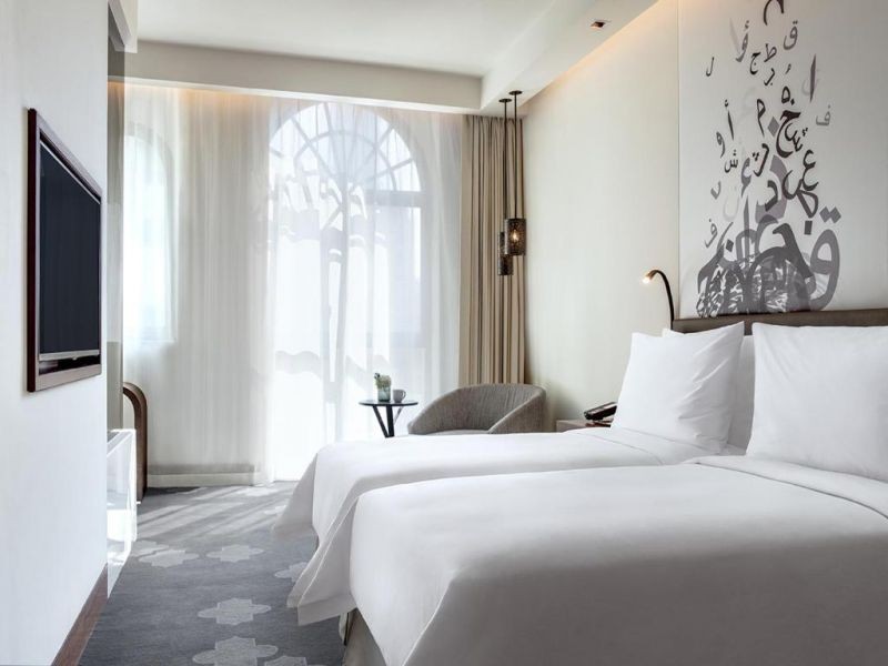 deluxe guest room city view