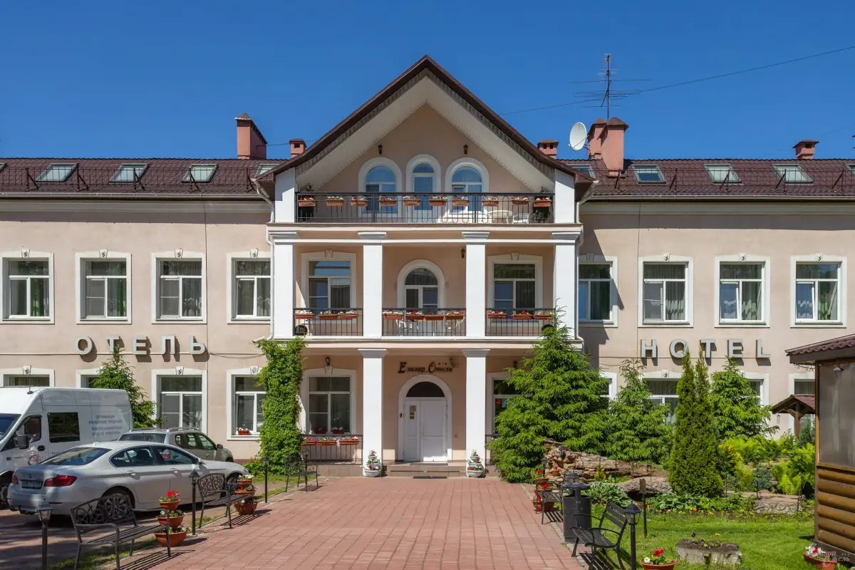 ЕЛИЗАР
