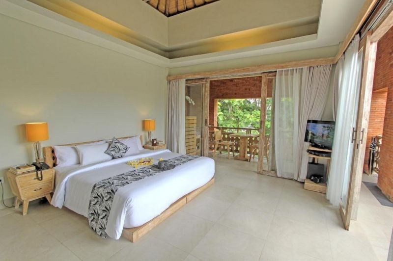 2 bedroom pool villa