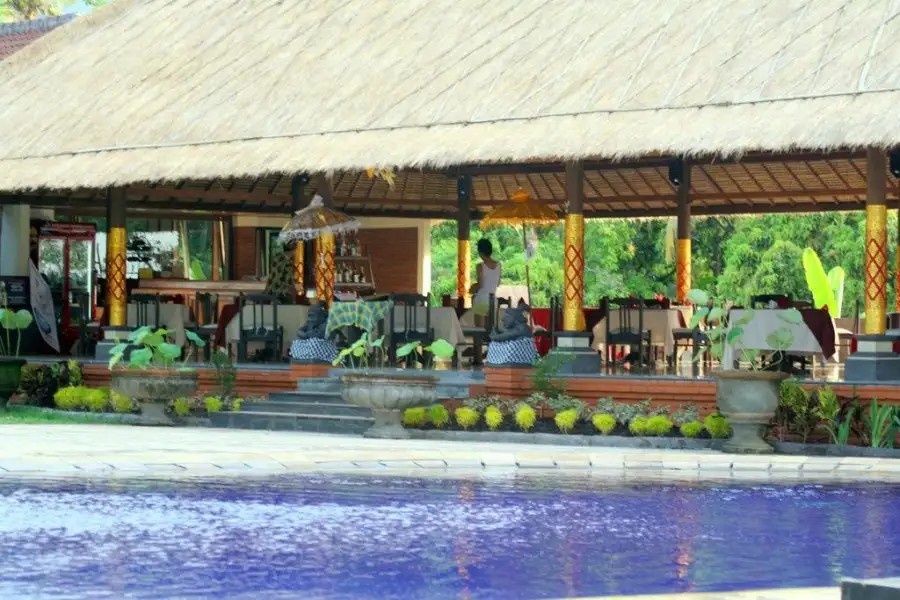 SUNARI BEACH RESORT LOVINA