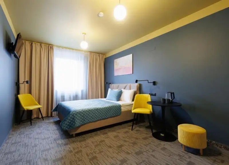 SIMPLE HOTEL 9