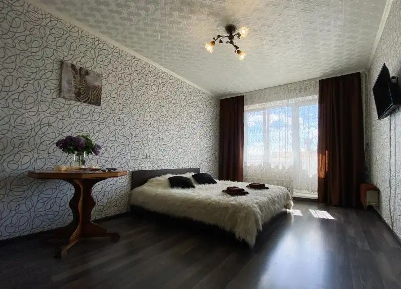 УЮТ HOME НА МАДОНСКОЙ