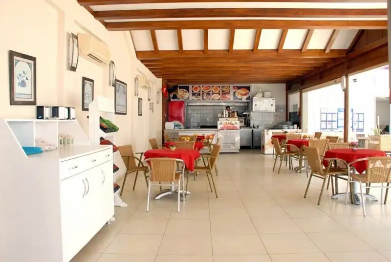 QUEEN BOUTIQUE