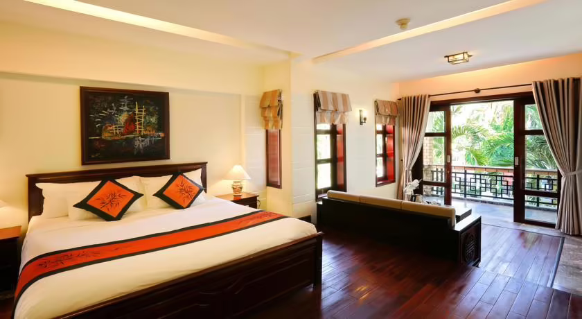 MERCURE ROYAL