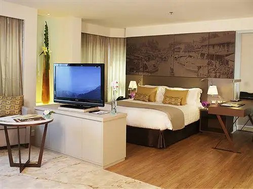 GRAND DIAMOND SUITES
