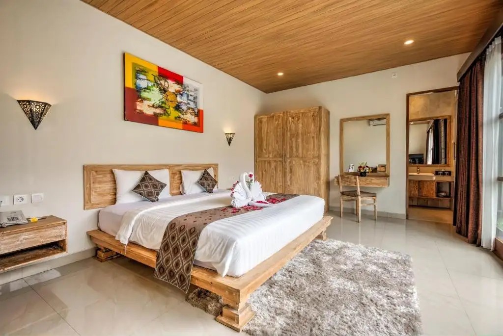 GRAND KESAMBI RESORT AND VILLA