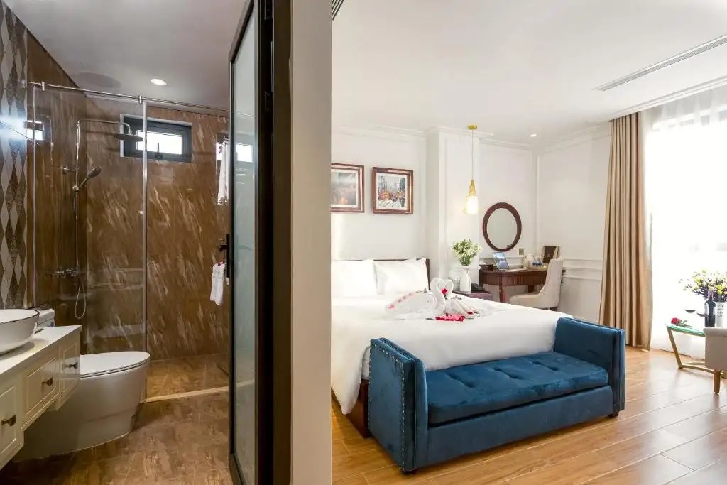 MENORA GRAND HOTEL