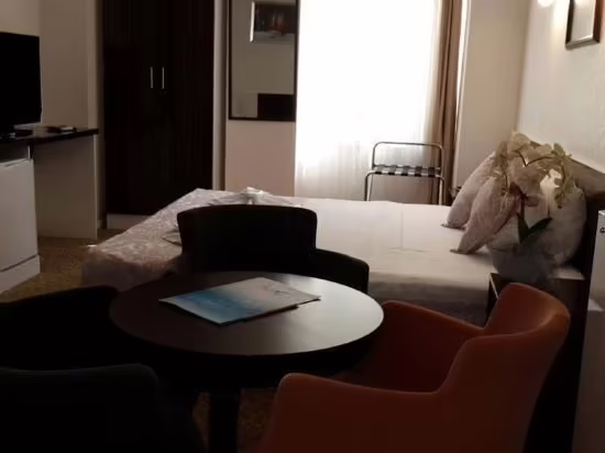 PENDIK MARINE HOTEL