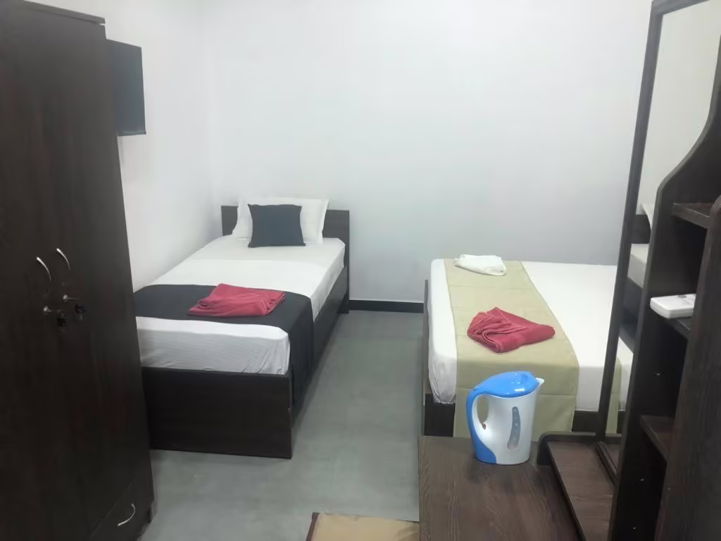 SEA BREEZE HOTEL