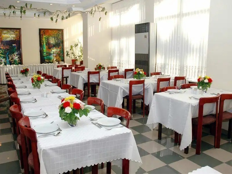 AVLONYA HOTEL