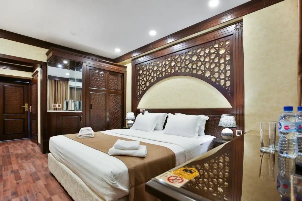 ORIENT STAR VARAXSHA