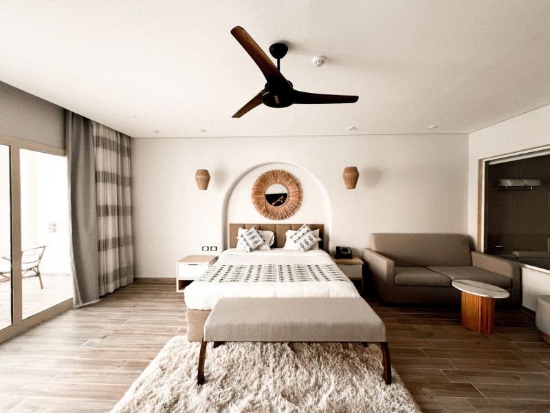 junior suite back view