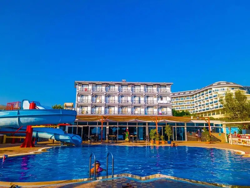ELYSIUM ELITE HOTEL & SPA (EX. AVALON BEACH HOTEL)