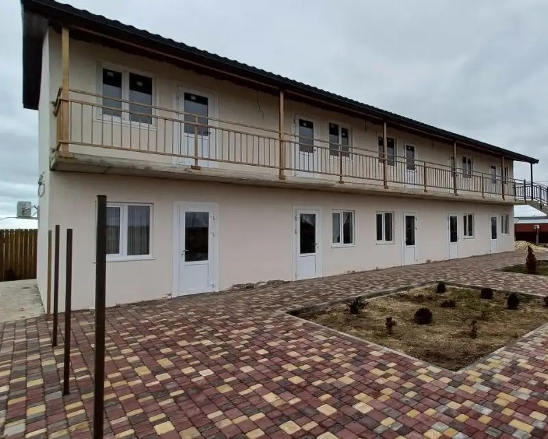 MANGO HOUSE