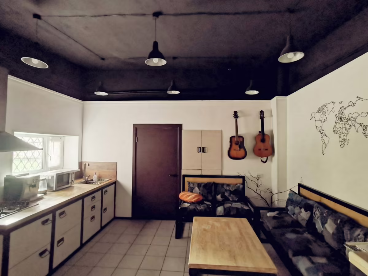 PODSPOT HOSTEL