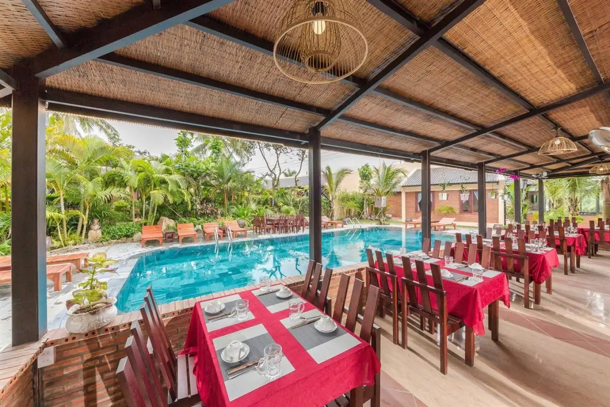 LA PALOMA RESORT