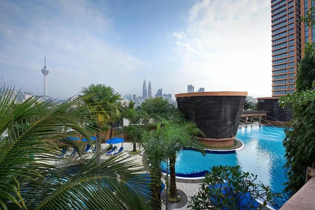 BERJAYA TIMES SQUARE SUITES & CONVENTION CENTER