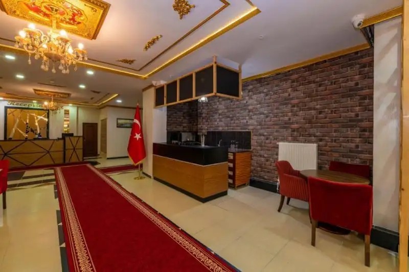 GOLDEN FLOWER HOTEL